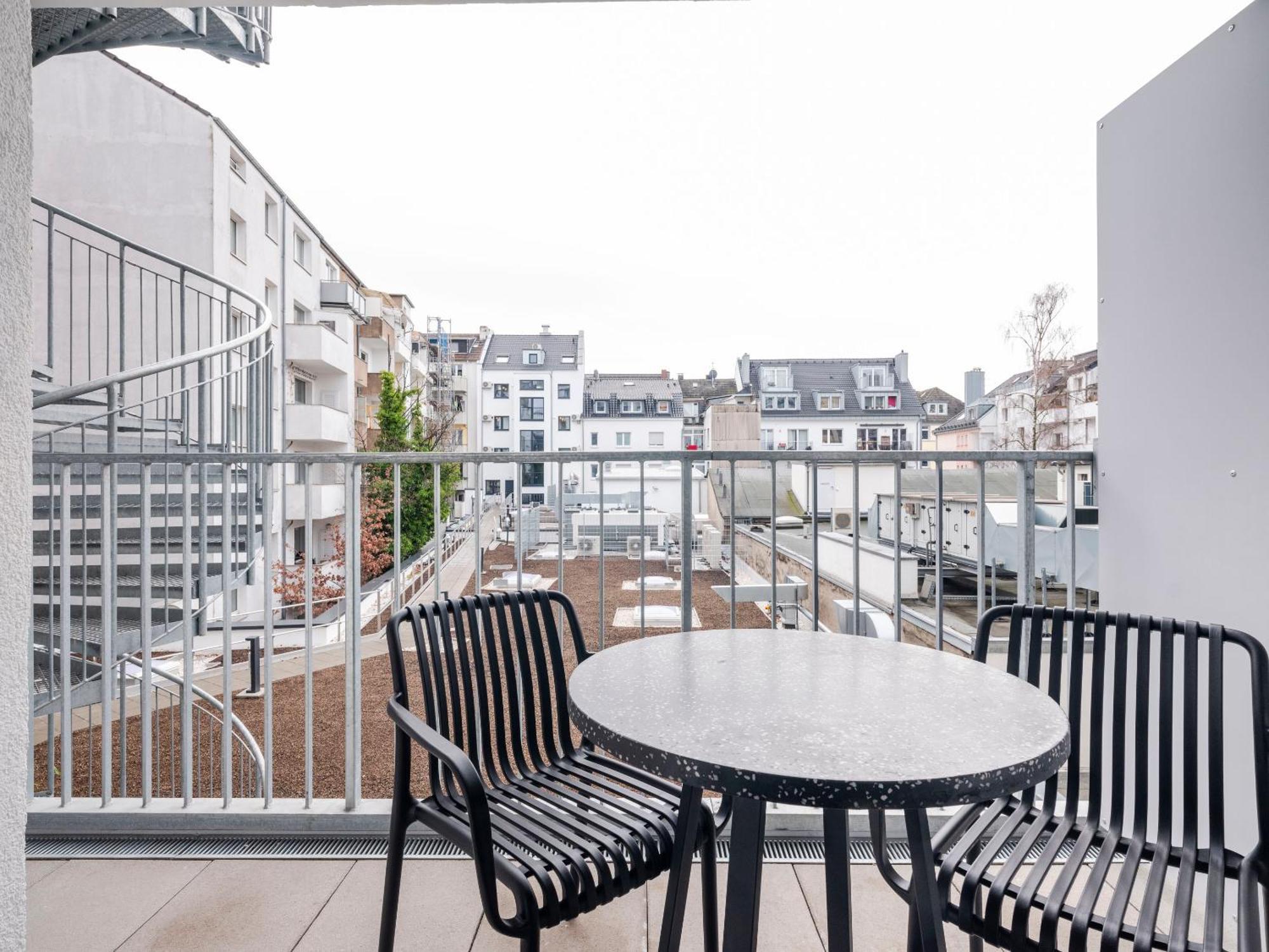 Numa Duesseldorf Leo Aparthotel Exteriör bild