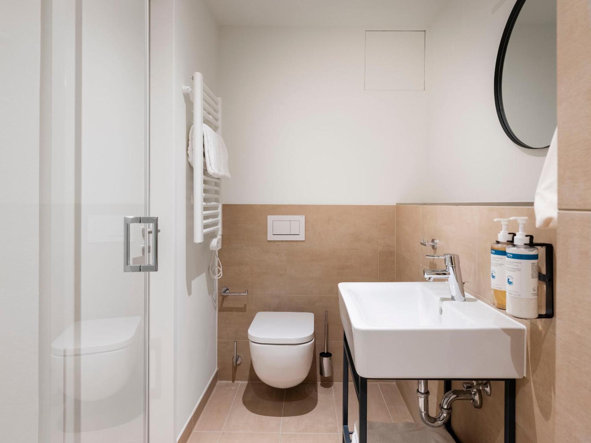 Numa Duesseldorf Leo Aparthotel Exteriör bild