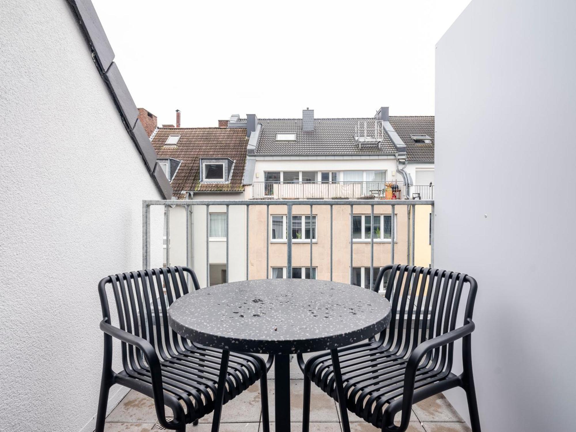 Numa Duesseldorf Leo Aparthotel Exteriör bild