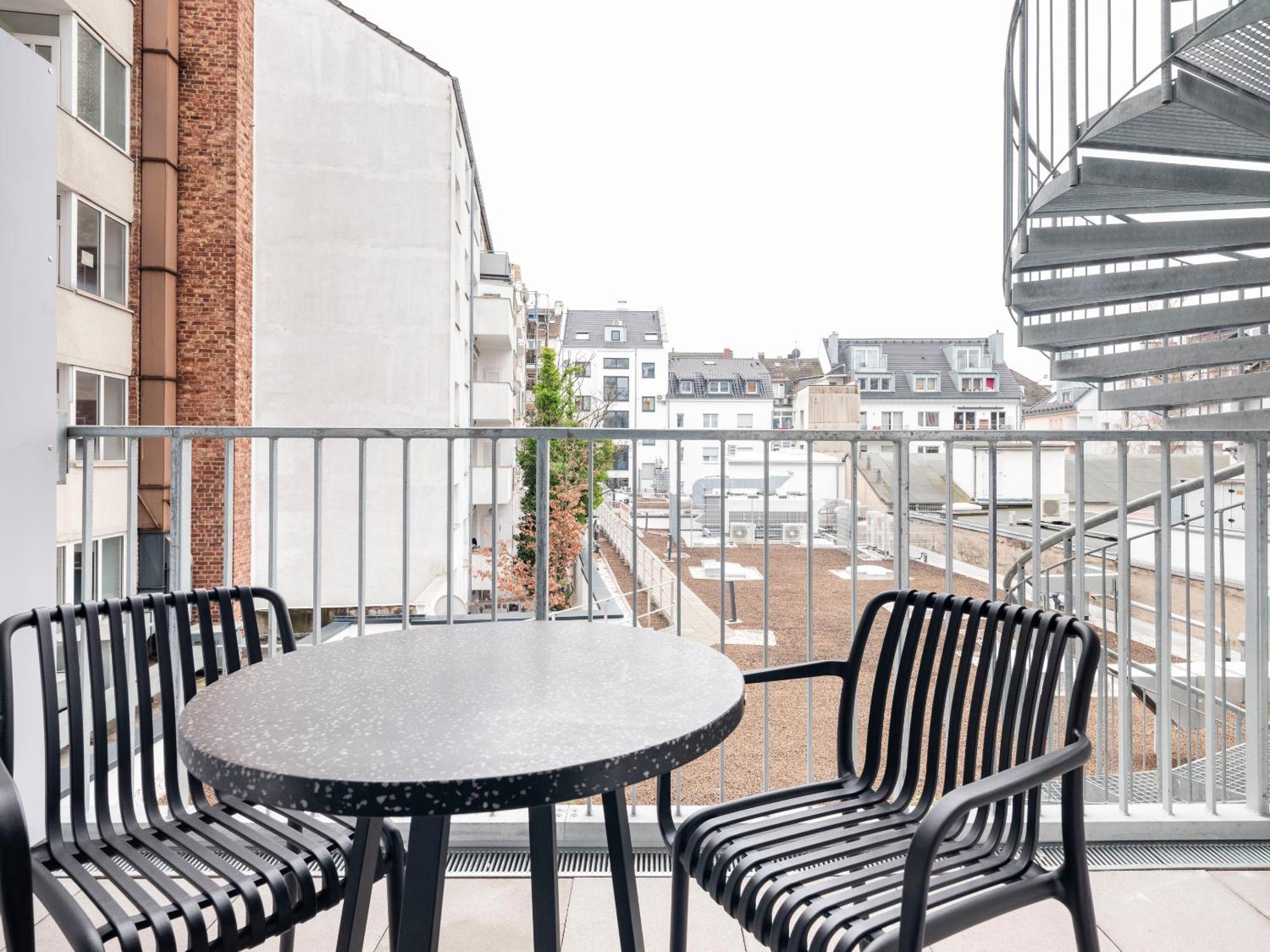 Numa Duesseldorf Leo Aparthotel Exteriör bild